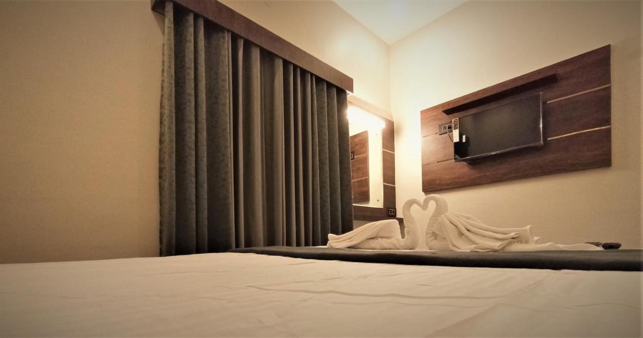 Hotel Elite Rameswaram Bagian luar foto