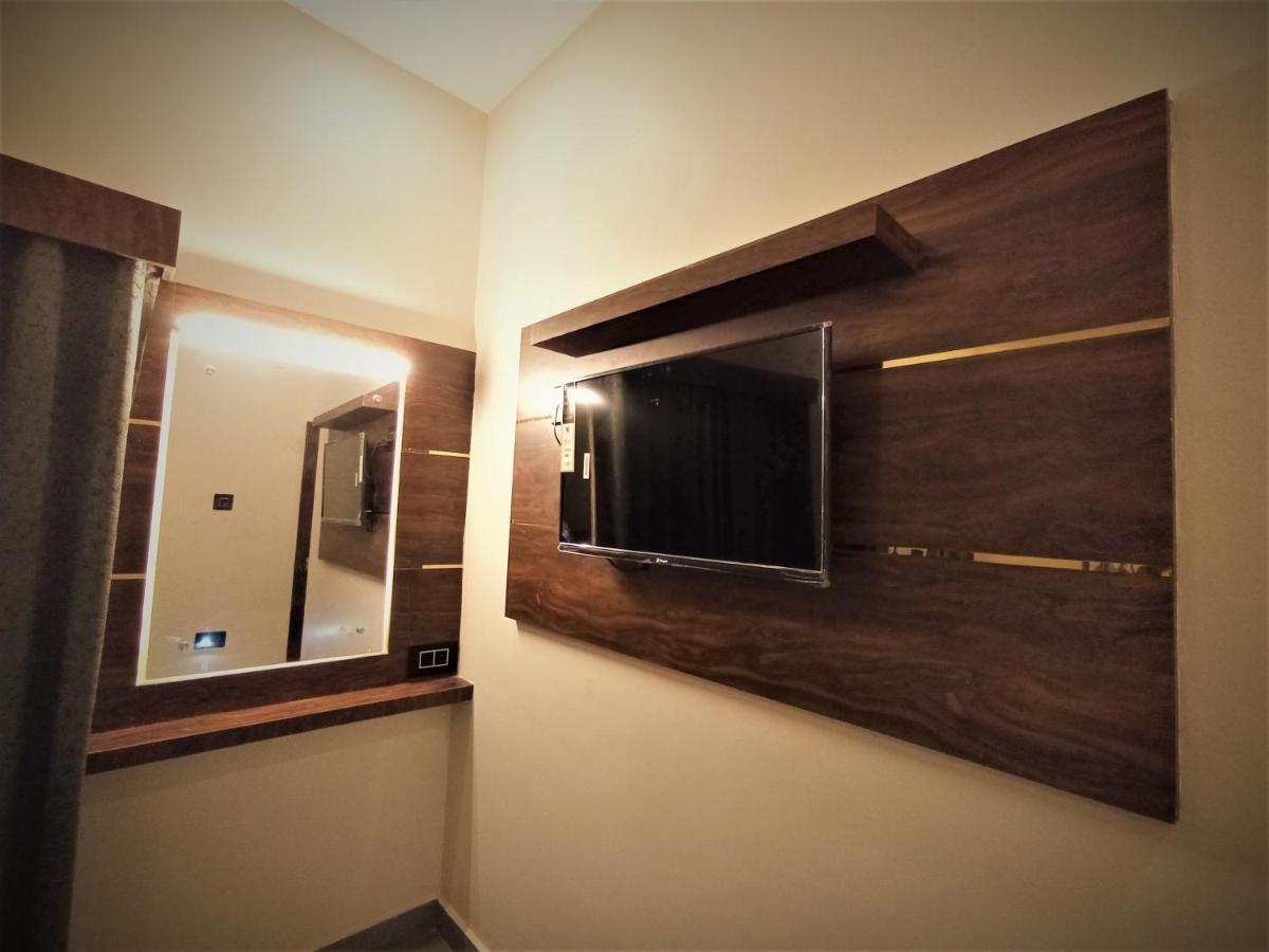 Hotel Elite Rameswaram Bagian luar foto
