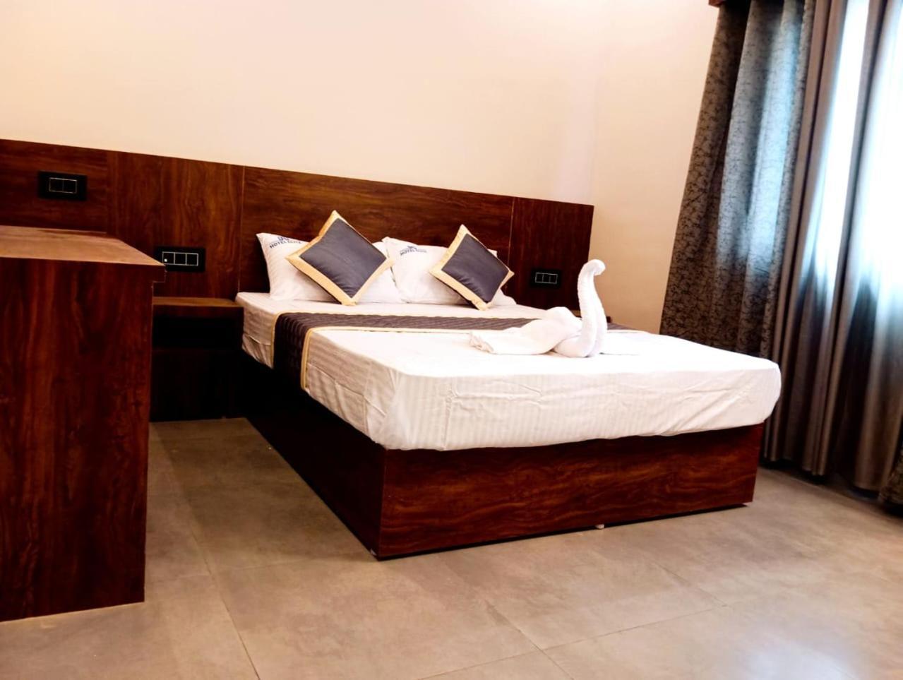 Hotel Elite Rameswaram Bagian luar foto