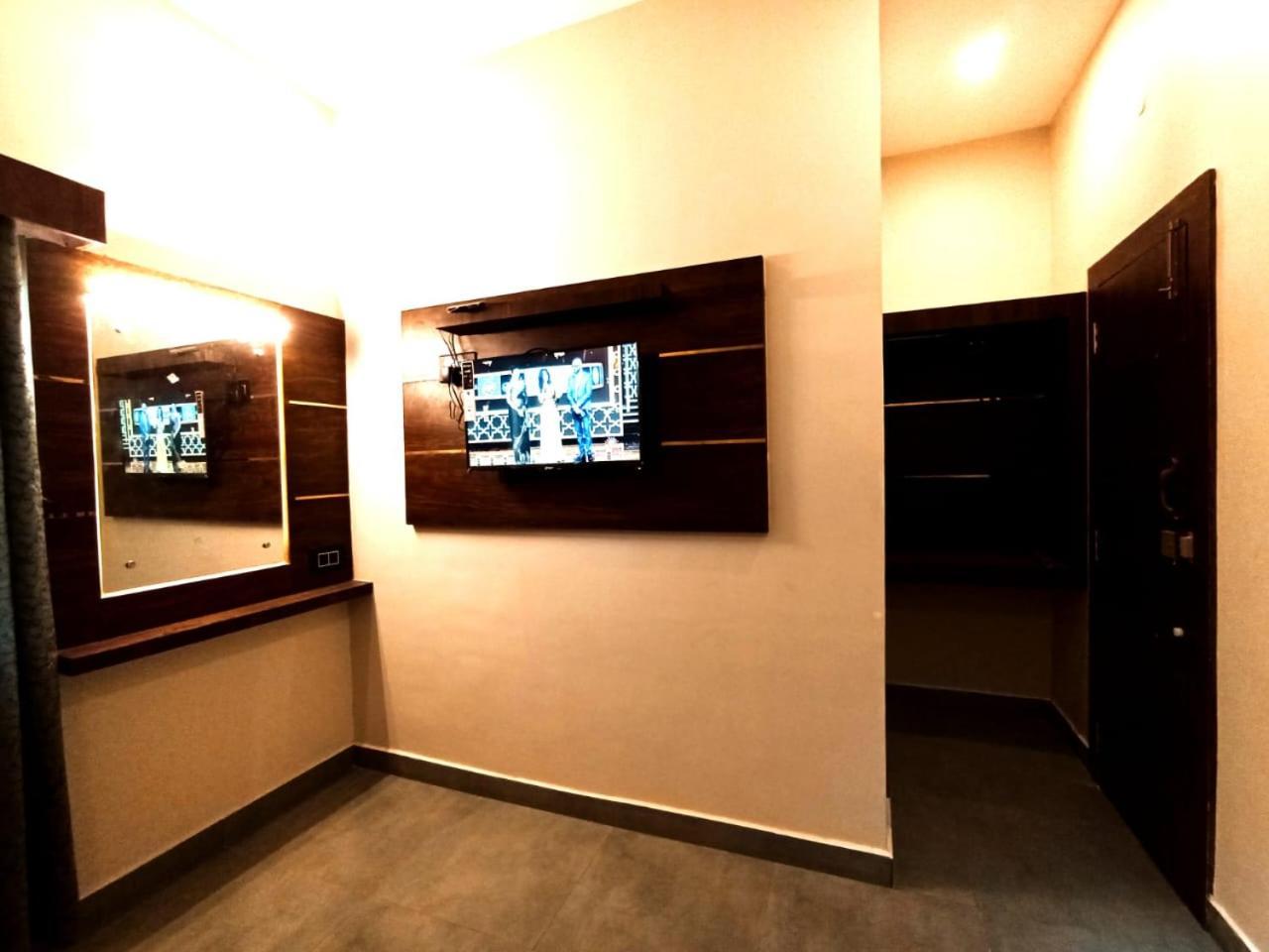 Hotel Elite Rameswaram Bagian luar foto
