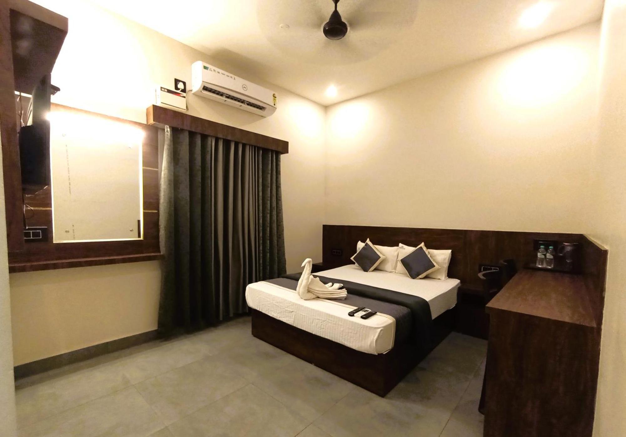 Hotel Elite Rameswaram Bagian luar foto